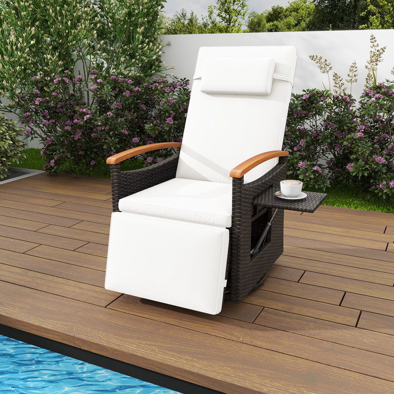Outdoor 360° Swivel Rattan Recliner Chair Patio Wicker Chaise Lounge Chair, White