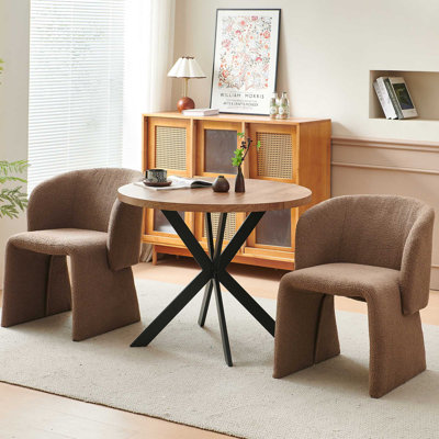 Alana 37-Inch Round Table With Armchairs
