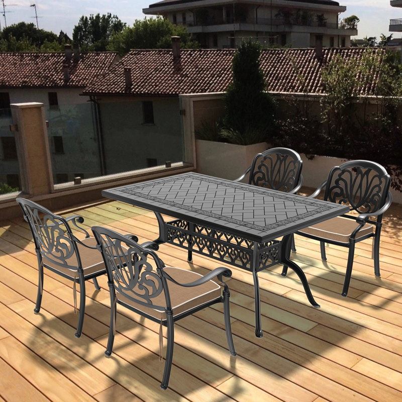Ensemble de mobilier de jardin 5 pièces en fonte d'aluminium avec coussins bruns, finition traditionnelle pour un style raffiné, revêtement résistant aux intempéries, assise confortable et large, empilable pour un gain de place, entièrement résistant aux UV