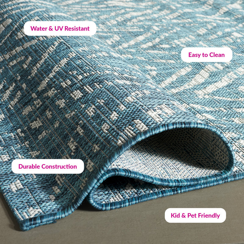 Adamski Chevron Blue/Gray Indoor/Outdoor Area Rug, Rectangle 5'5" x 7'7"