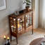 Vitrines en bois massif brun foncé