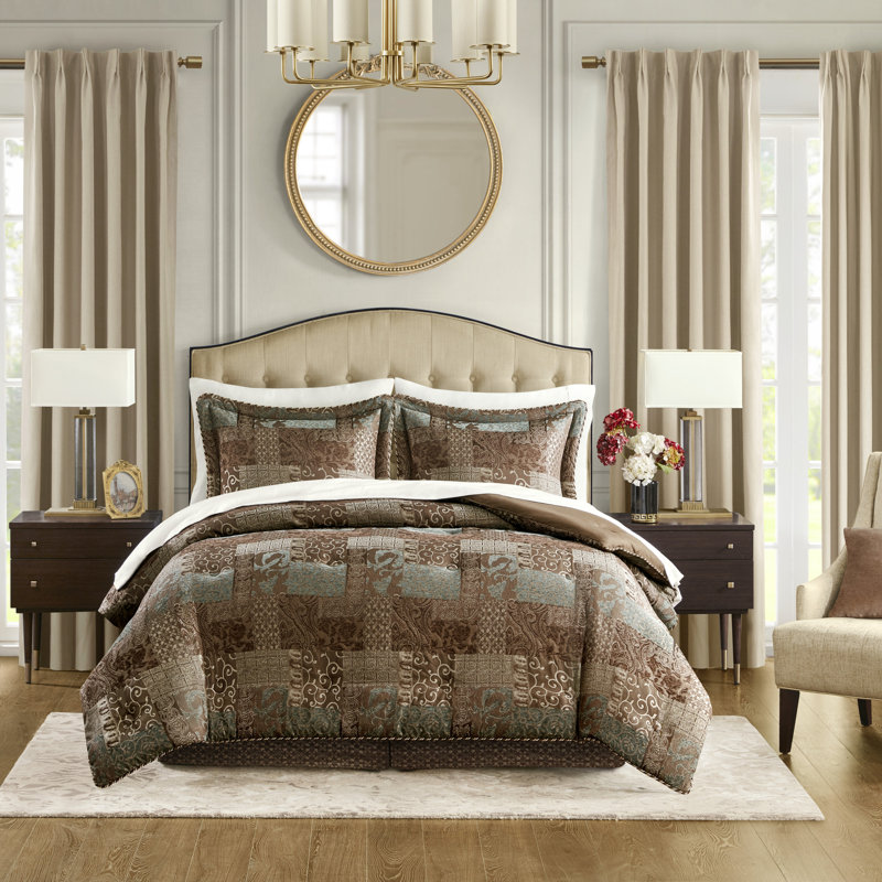 Luxurious Durable Bedding Set, Polyester Comforter With Jacquard Style For Home