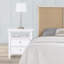 Table de chevet à 2 tiroirs Weston avec rangement spacieux et fabrication durable, parfaite pour les chambres à coucher modernes-1074145569
