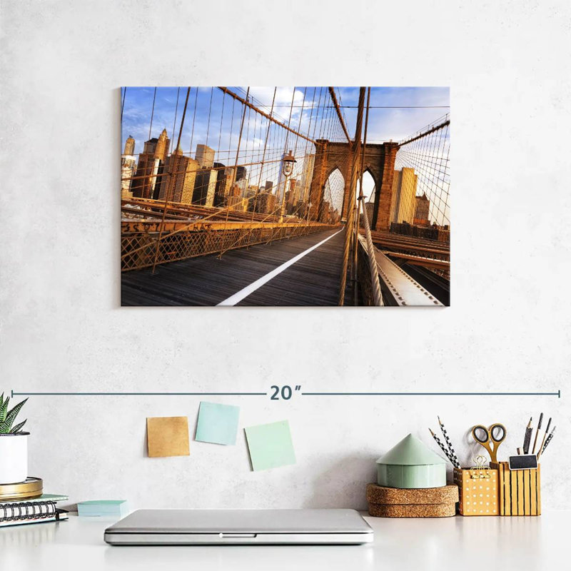 Ravi célèbre pont de Brooklyn, NY, H 8 po x l 12 po