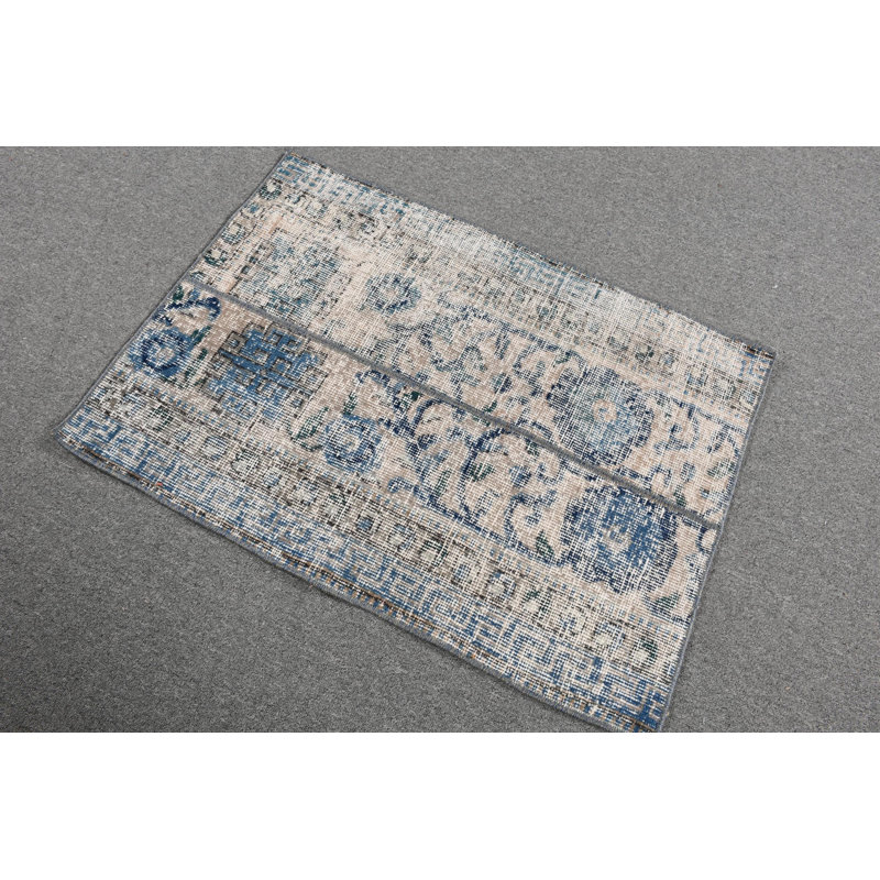 Tapis de porte turc rétro fait à la main dans un motif floral bleu pour un décor rustique élégant