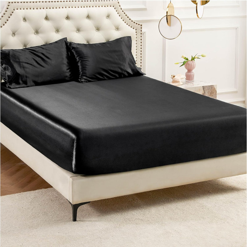 Bedsure Sateen Fitted Sheet GentleSoft™️, Queen Fitted Sheet, Black