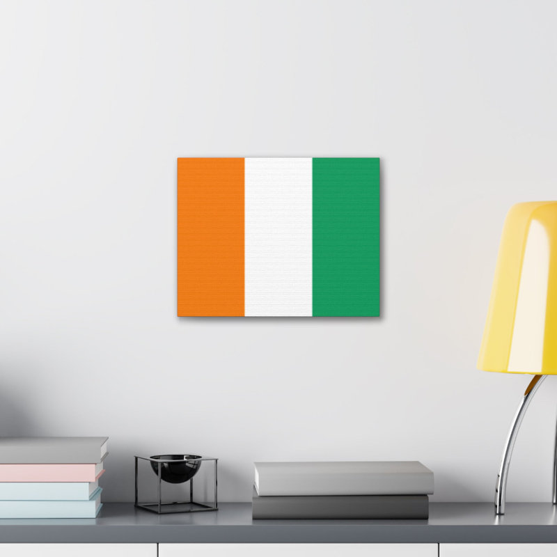 Drapeau de la Côte d'ivoire - reproduction sur toile, H 18 po x l 24 po