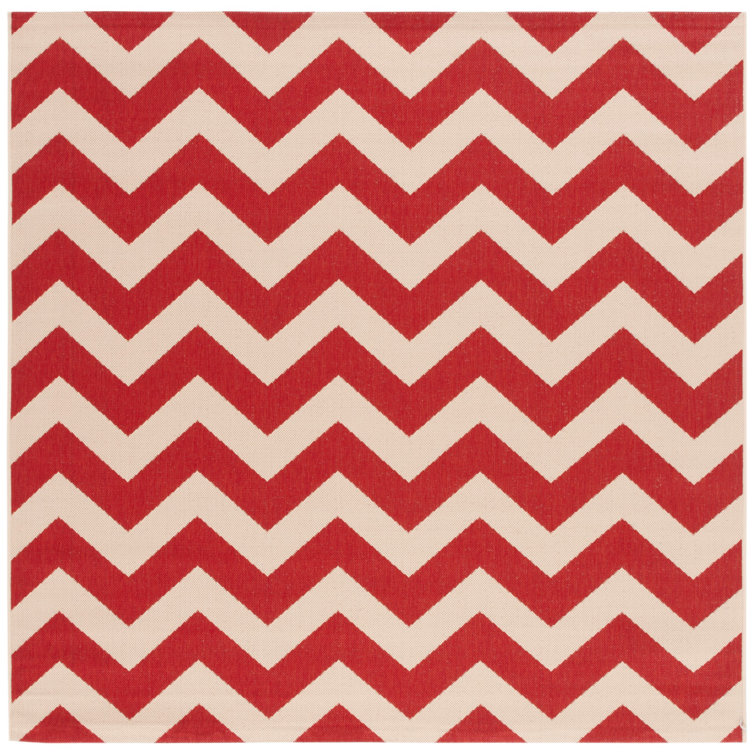 Vondrus Performance Chevron Indoor/Outdoor Area Rug