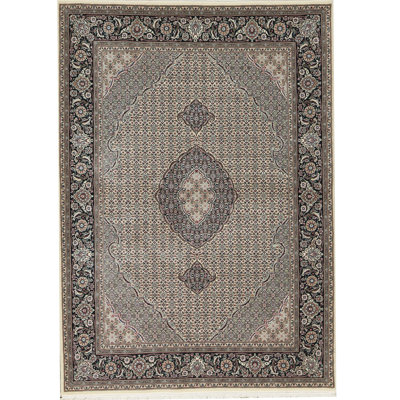 Tapis ivoire noué à la main de haute qualité