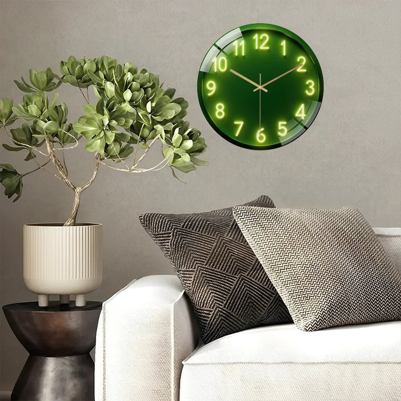 Horloge verte avec des chiffres de style néon - horloge murale moderne en verre 12 po
