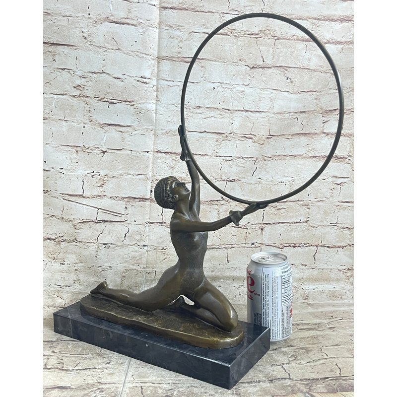 Figurines et sculptures