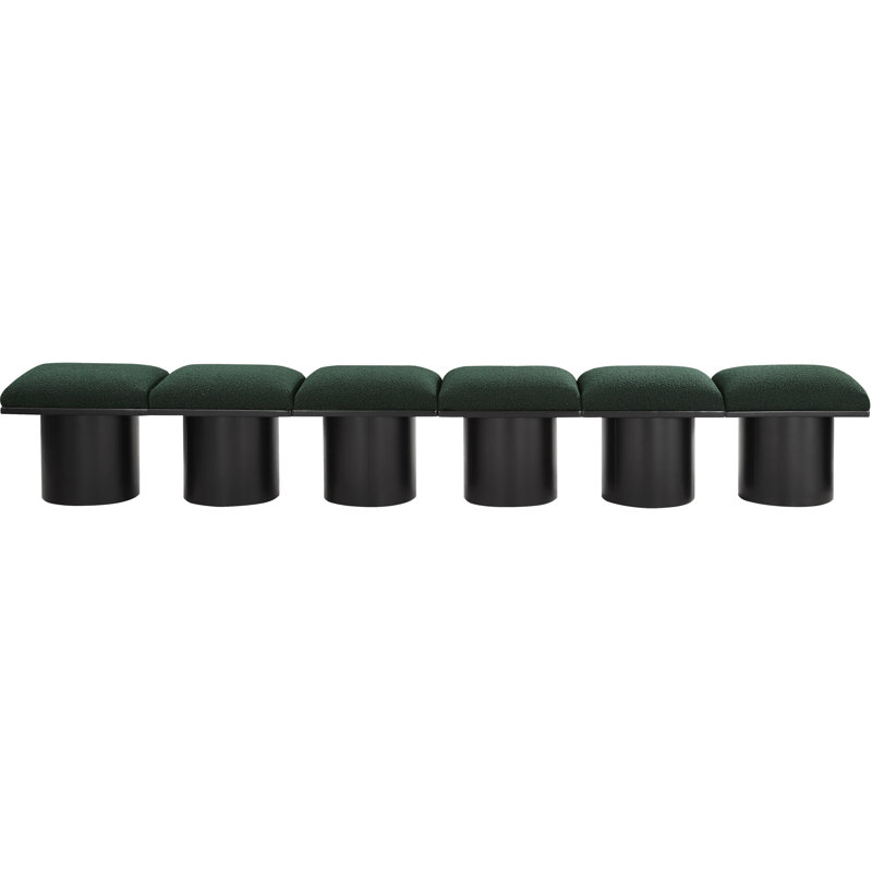 Banc rembourré Horatia, Tissu bouclé vert, H 17,5 po x l 108 po x P 15,5 po, Noir, noir, noir, noir