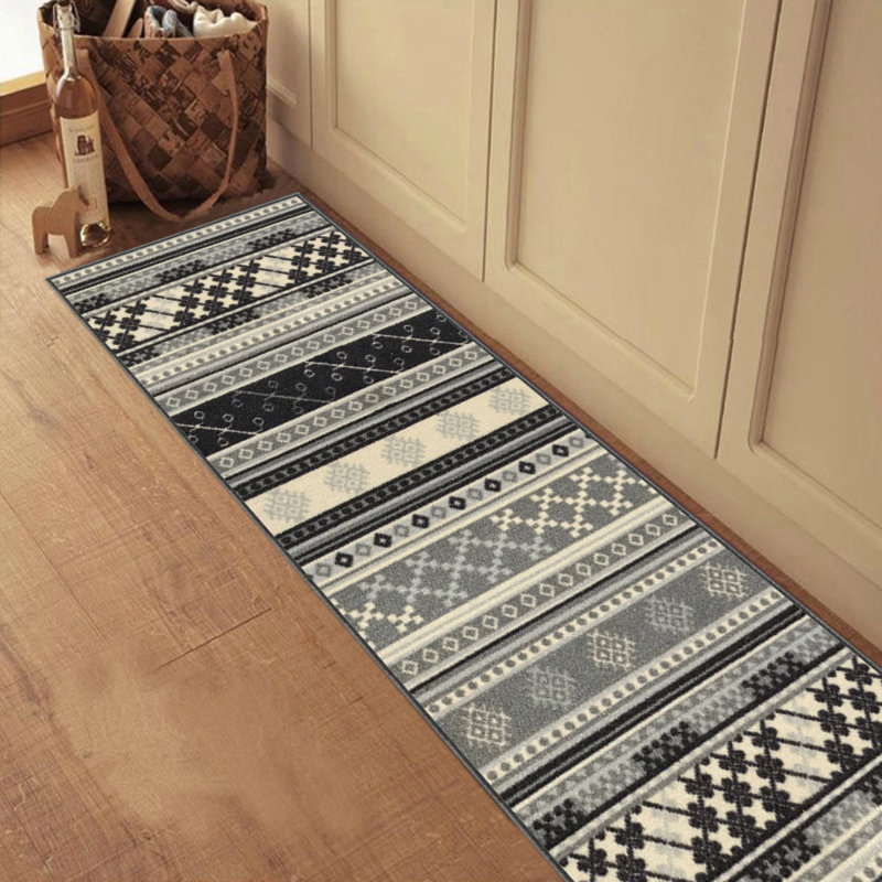Tapis gris Saulsbury Southwestern Kilim, Tapis de couloir 2 pi 8 po x 8 pi