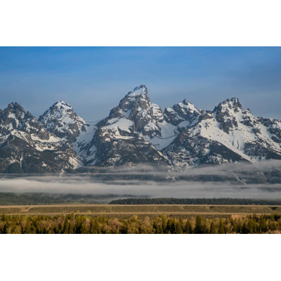 États-Unis, Wyoming, parc national de Grand Teton, brouillard matinal et montagnes, crédit comme: Don Grall / Jaynes Gallery, reproduction d'affiche par Jaynes Gallery (24 x 18)