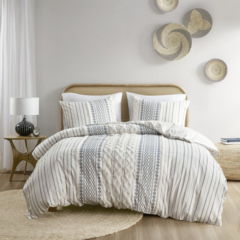 King Blue and White Cotton Comforter Set with Geometric Prints