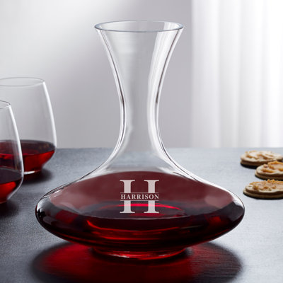 Lavond Nom de famille gravé 68 oz. Carafe à vin