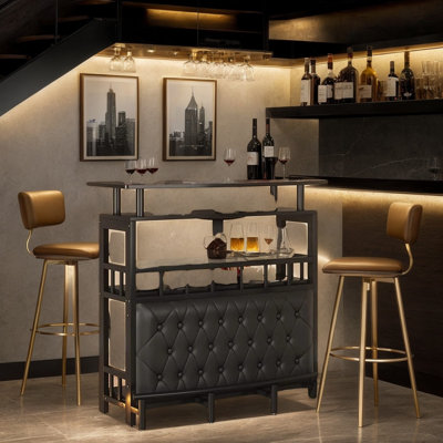 Meuble-bar pour la maison, table de bar avec rangement et repose-pieds.