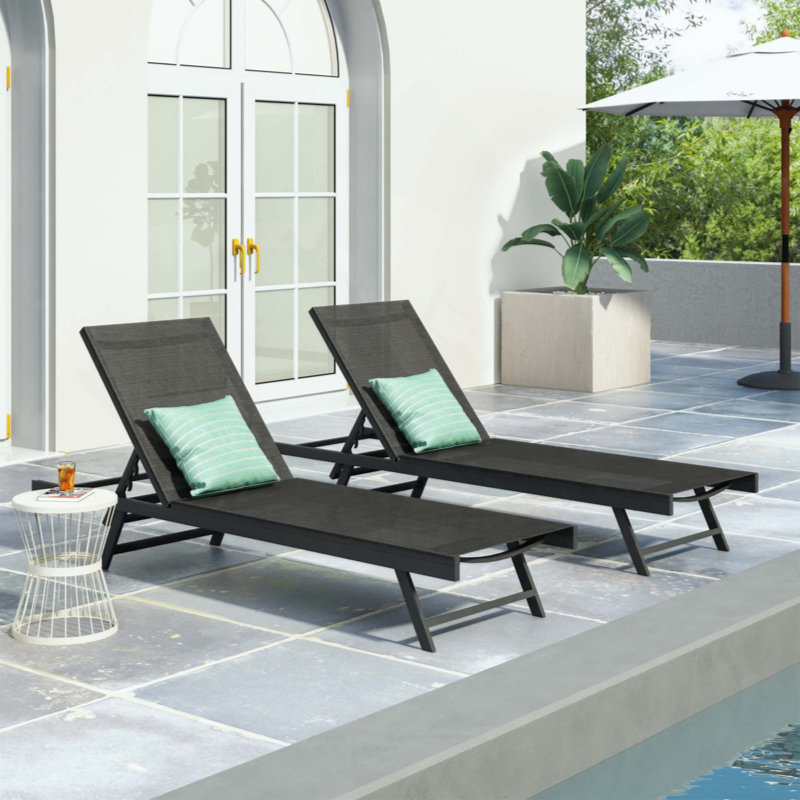 Ensemble de chaises longues à structure en aluminium avec sièges en filet et positions réglables pour le confort extérieur, 2