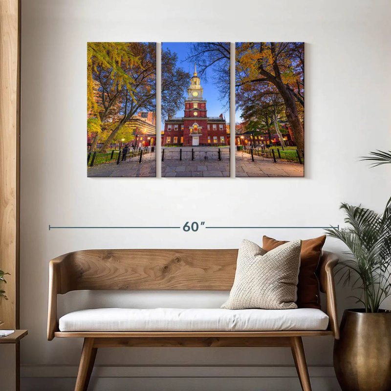 Independence Hall, 28" H x 45" W