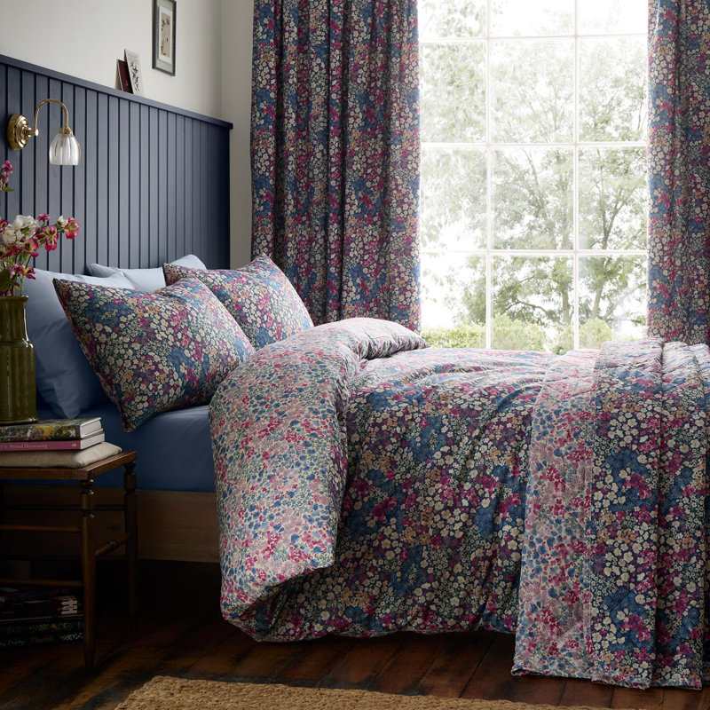 52% Polyester (Recycled), 48% Cotton Floral Duvet Cover Set with Pillowcases, Super King Duvet Cover + 2 Standard Pillowcases