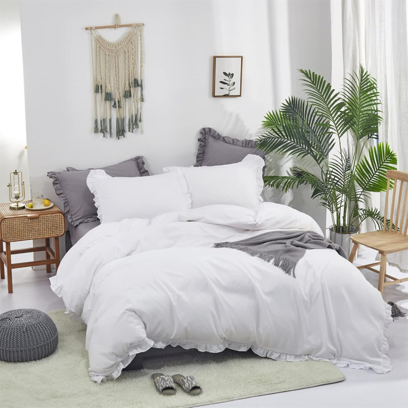 Ensemble d'édredon blanc pour grand lit Farmhouse Shabby Bedding, Queen Comforter + 2 Standard Pillowcases