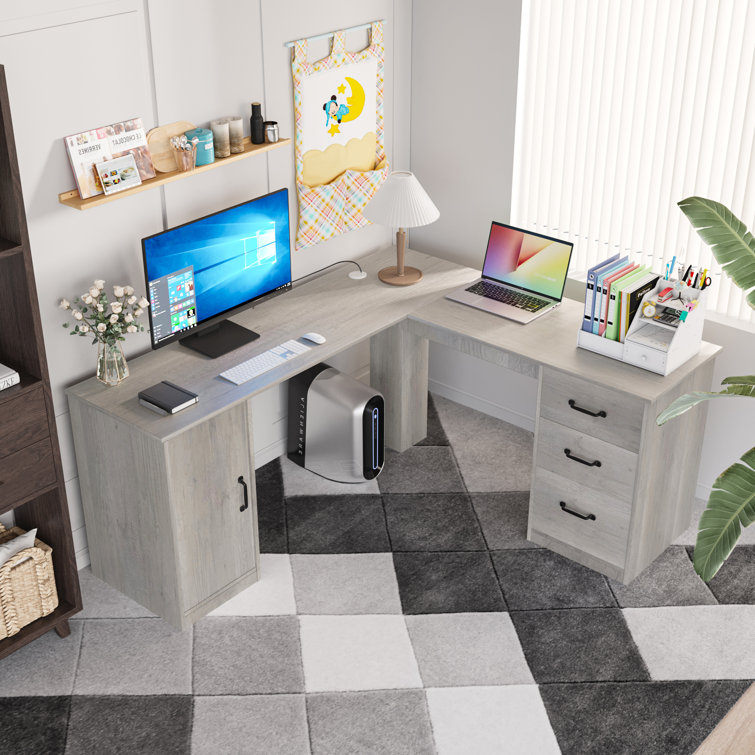 Arpan L-Shaped Desk