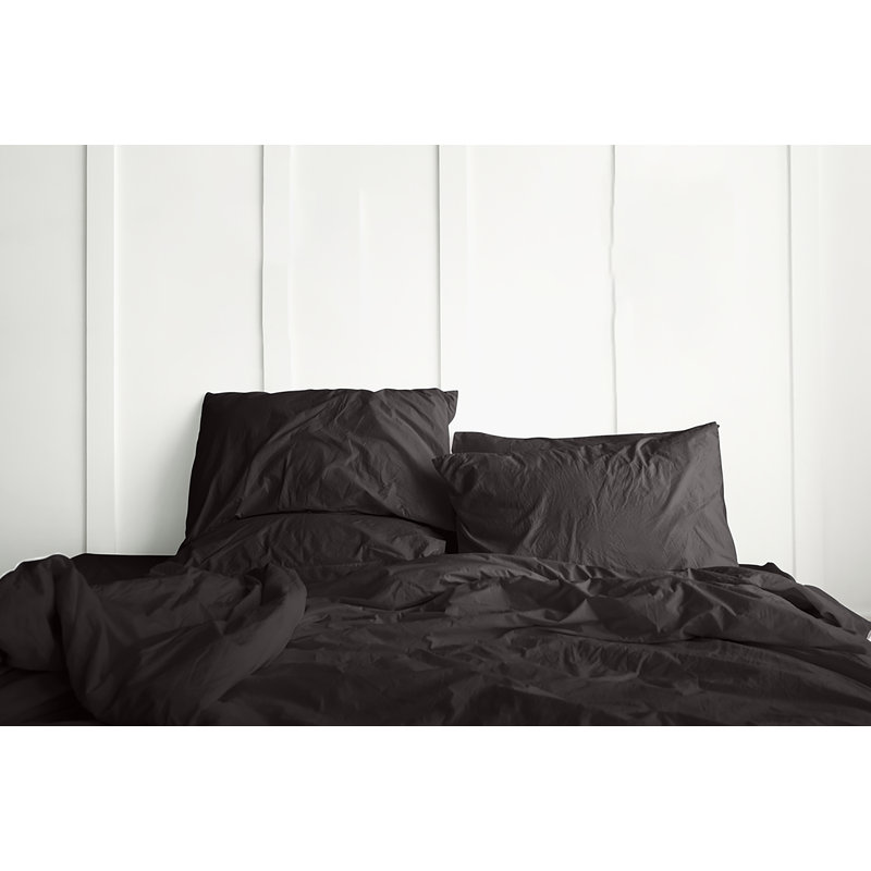 6 Piece Rayon Guest Room Sheet Set Case Pack, Twin Sheet Set + 1 Fitted Sheet + 2 Pillowcases, Black