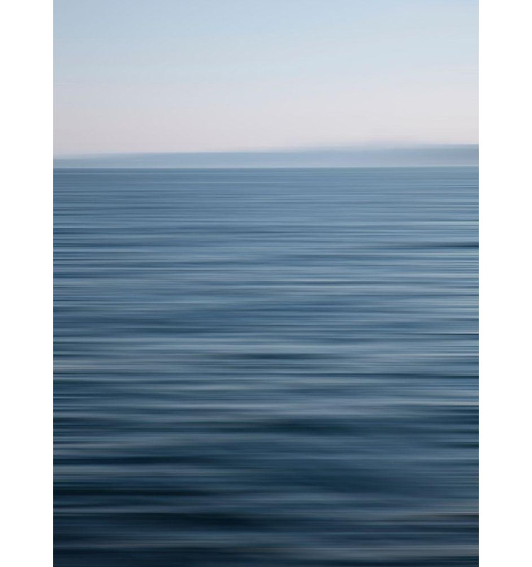 Planche sur toile Beachcrest Home ™, art de la galerie Savanah, abstrait bleu horizon SK113990