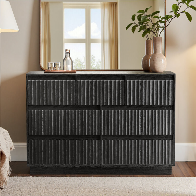 Commode double à 7 tiroirs de 47,2 po avec panneaux ondulés Dejesus, Noir