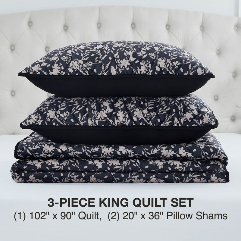 BCBG Vanna Velvet Quilt Set, King