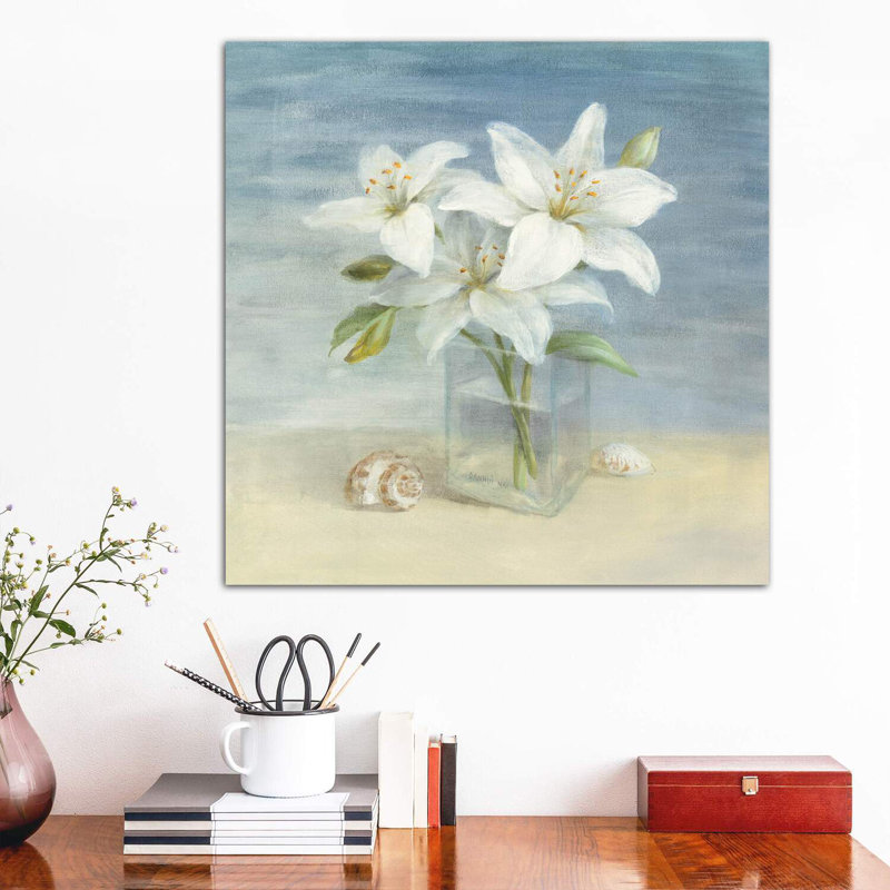 Lilies and Shells par Danhui Nai - reproduction d'art, H 26 po x l 26 po x P 1,5 po, Toile tendue