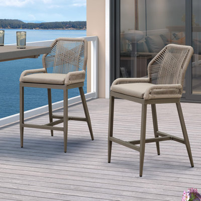 Tabourets de bar George Oliver Patio en aluminium, hauteur du comptoir, 61 cm (24 po), avec coussin en tissu amélioré