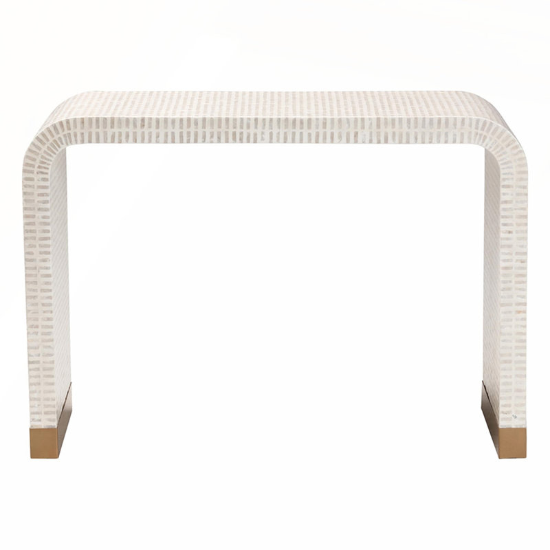 Élégante console côtière avec mosaïque de coquillages Capiz pour rehausser le décor de n'importe quel vestibule ou salon
