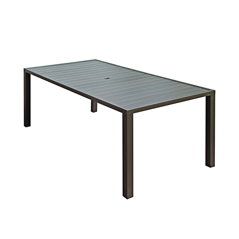 Table de salle à manger d'extérieur