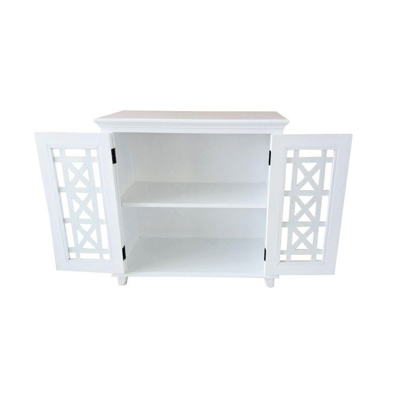 Commode en bois massif peint en blanc avec porte en verre et tablette intérieure, convenant à une armoire de style salon Mid-Century
