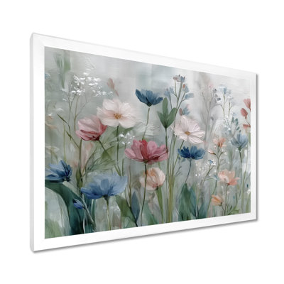 «Green Blue Wildflower Meadows - Wildflowers», impression sur toile à motif floral bleu
