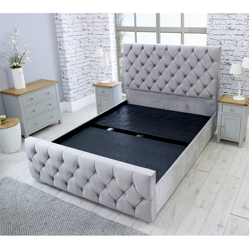 Katara Upholstered Velvet Sleigh Bed, Double (4'6), Silver