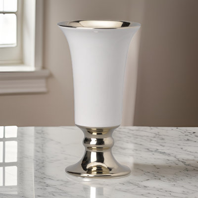 Vase de table sur pied Thies