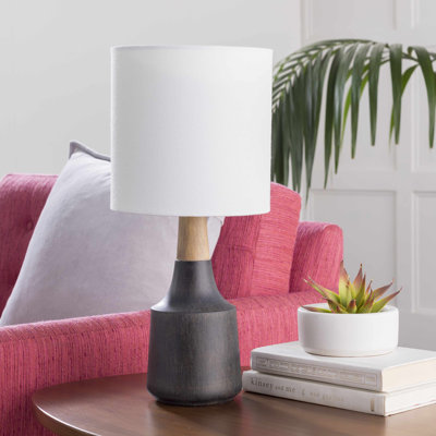 Fleetwood 18'' Table Lamp