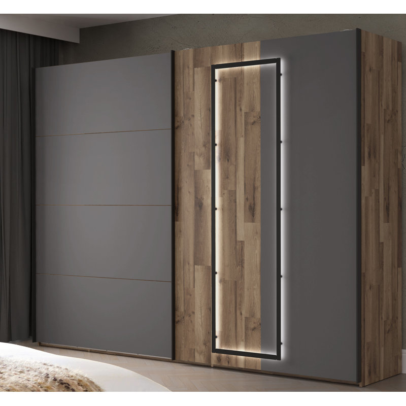 Armoire