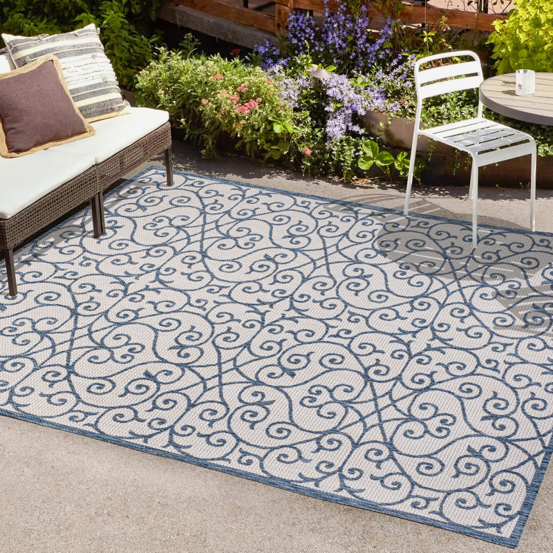 Deronte Vintage Filigree Textured Weave Blue/Cream Indoor/Outdoor Rug, Rectangle 5'3" x 7'7"
