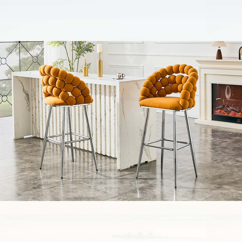 Tabourets de bar modernes Cloud rembourrés, hauteur du comptoir, ensemble de 2, revêtement en velours et pieds en métal chromé, orange