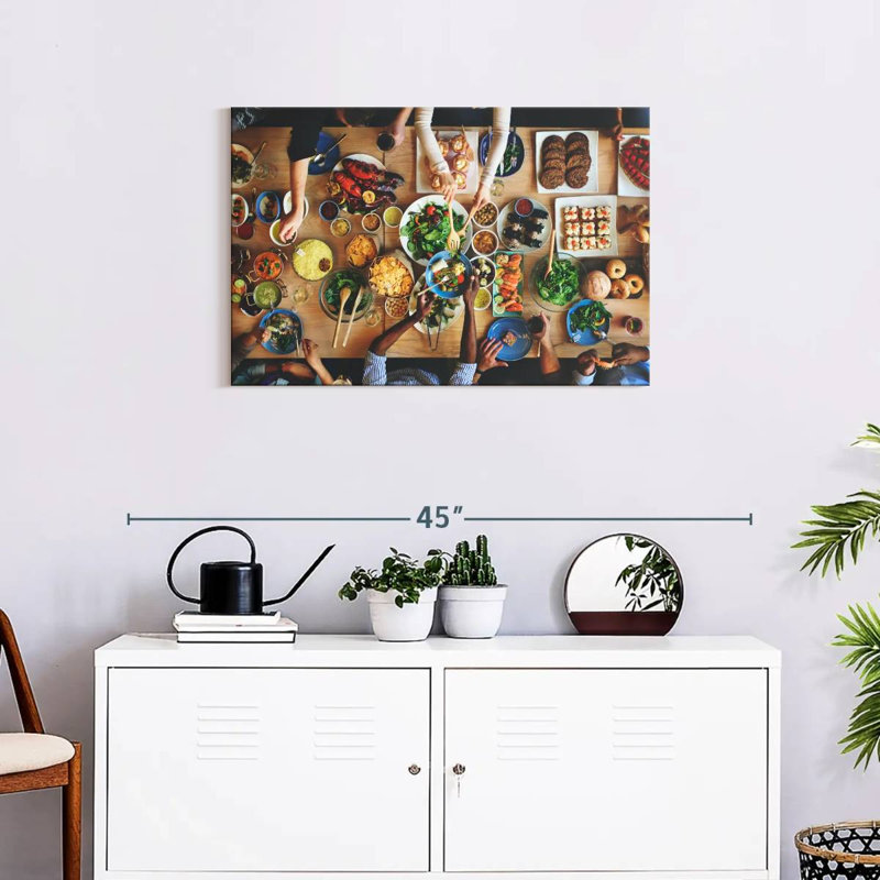Yarlin Strawberry Lips, 20" H x 30" W