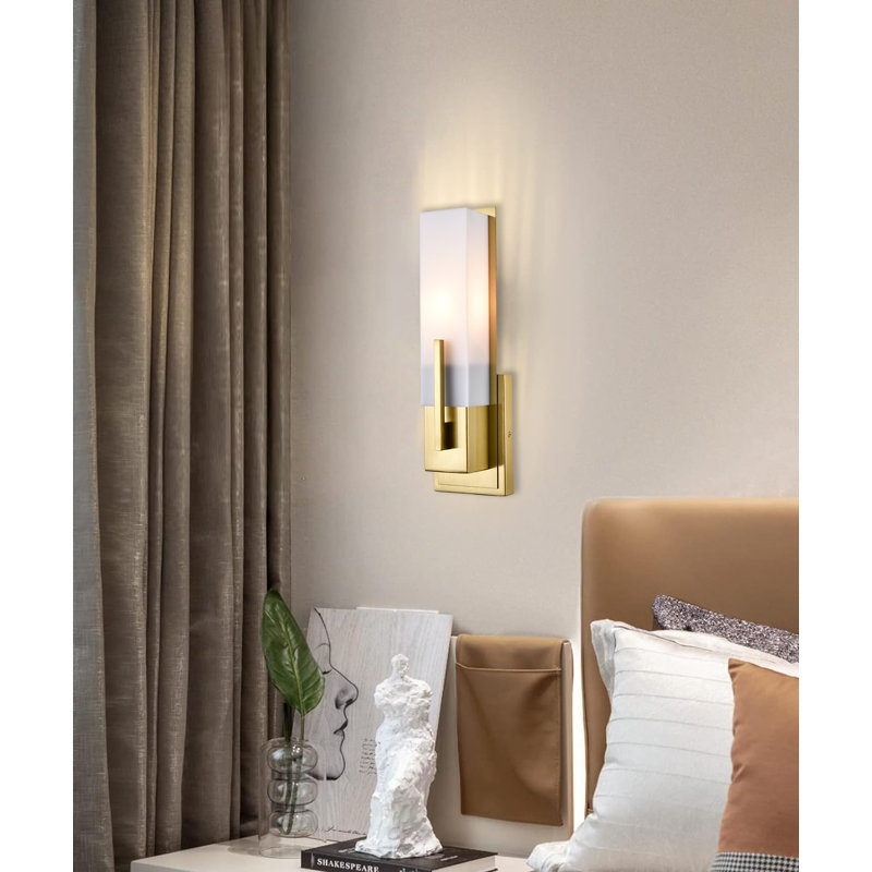 Applique murale moderne pour salle de bain avec abat-jour rectangulaire en acrylique givré, Doré