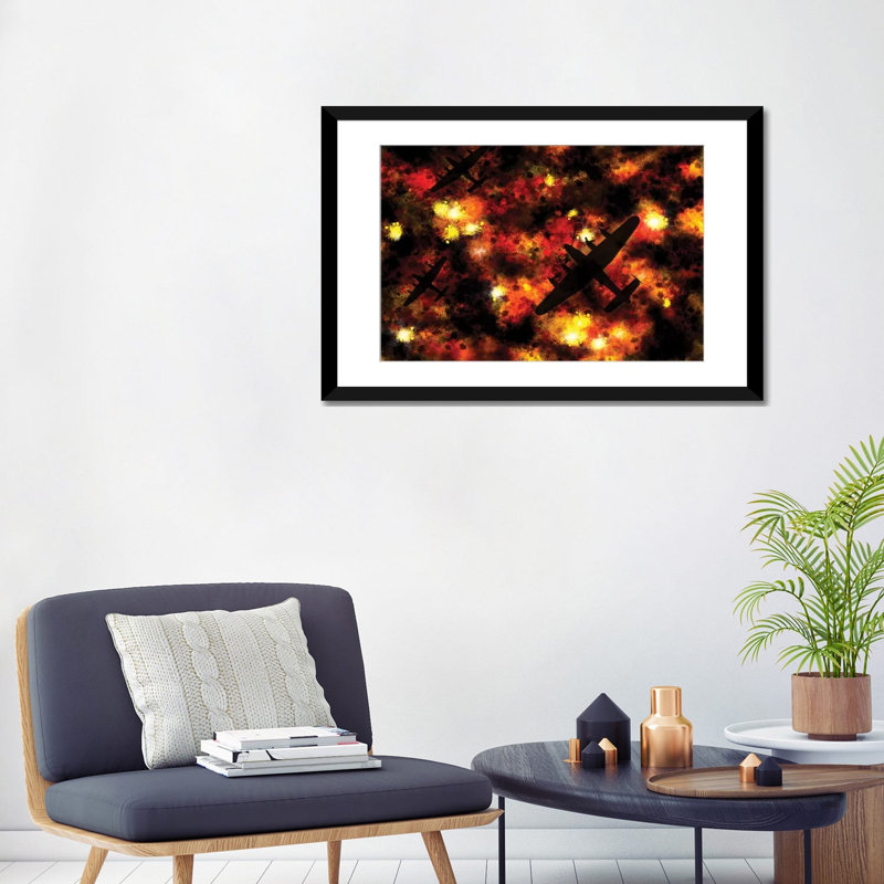 « night raid », impression sur toile tendue, Papier beaux-arts encadré noir, Blanc, H 24 po x l 32 po x P 1 po