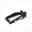 Structure de lit plateforme simple en bois de pin avec roues, sans sommier, design de voiture de course noire