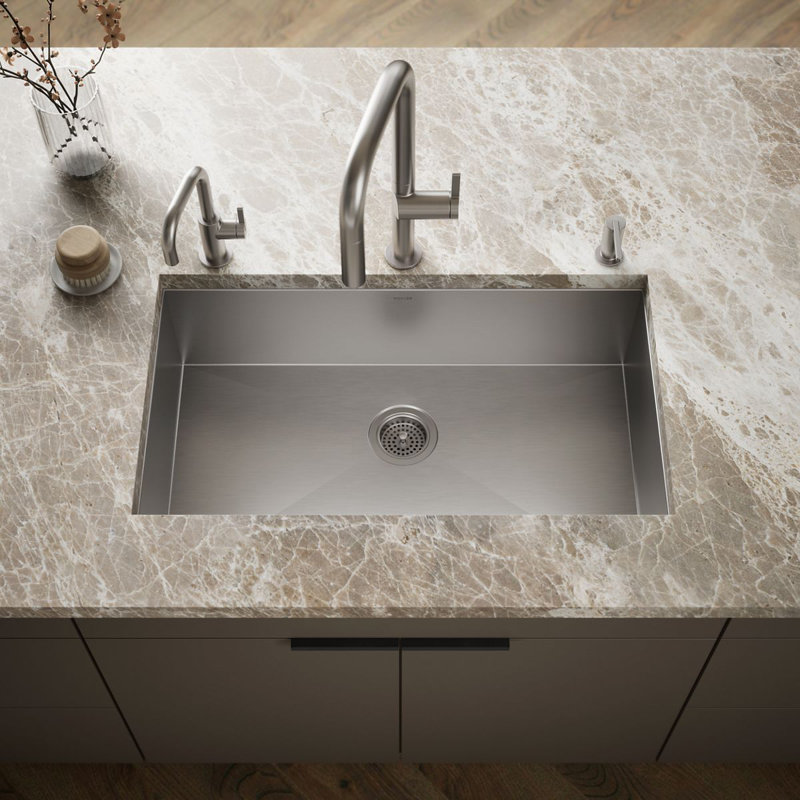 32" L x 18.31" W Undermount Kitchen Sink