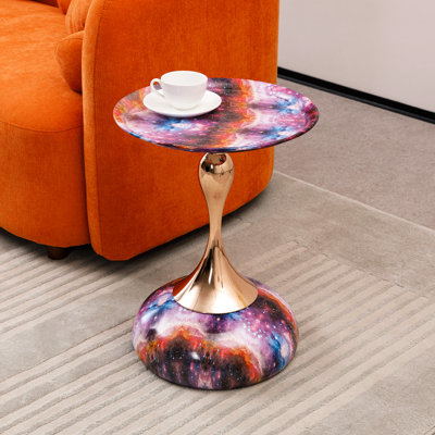 Table d'appoint Tail