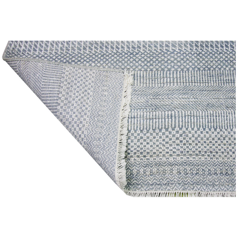 Area Rug in Silver, Runner 2'6" x 14'