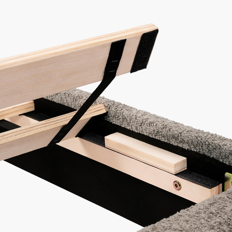 Élégant grand lit en tissu d'ameublement gris - Minimiser le bruit avec des sangles en tissu de tissu d'ameublement essentiel pour une nuit paisible